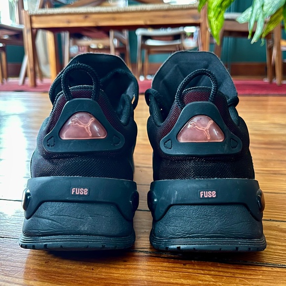 Puma Ignite Fuse. Size Women's 8. - Picture 3 of 5